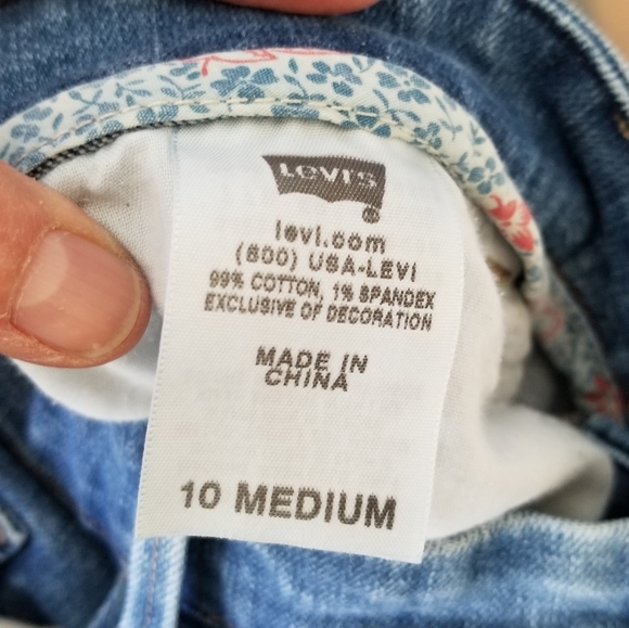 Levis 547 premium flare jean - Picture 4 of 7